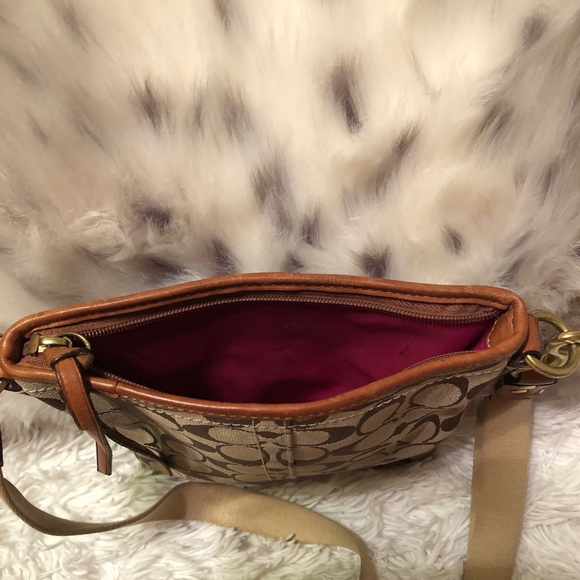 Coach Crossbody Bag - Picture 3 of 3